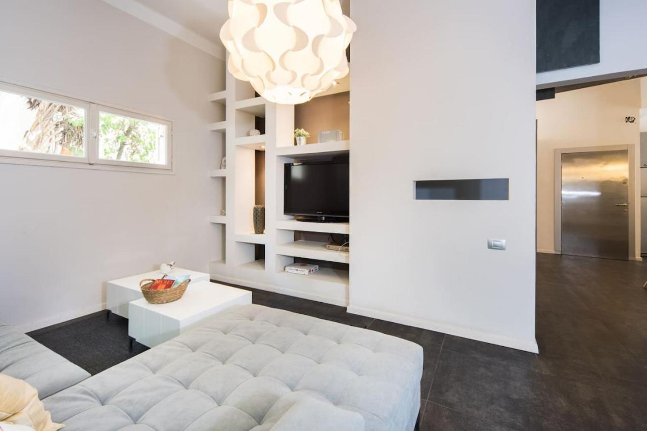 Apartment Modern Charm Balcony Retreat With Shelter By Sea N' Rent Tel Aviv